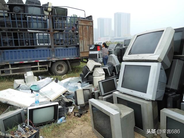 想開一個廢品站，怎么把收來的廢品賣出去呢？